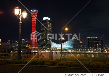 被點燃的港口塔 被點燃的港口塔 116535849