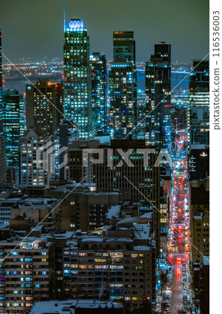 Night view of Montreal (Kondia Ronque) Night view of Montreal (Kondia Ronque) 116536003