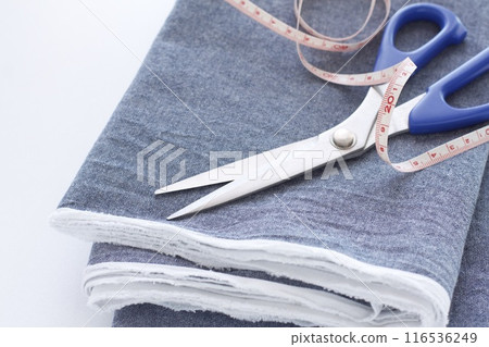 布料的裁剪 布料的裁剪 116536249