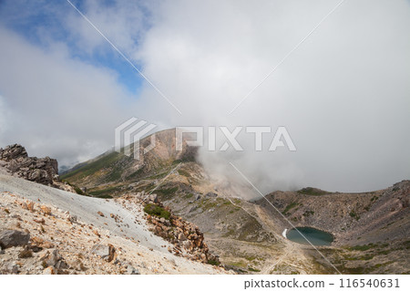 從白山禦前峰眺望廣闊的山區 116540631