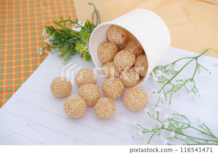 round cake filled with green beans as a background round cake filled with green beans as a background 116541471