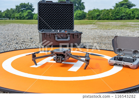 無人機和著陸墊 116543282