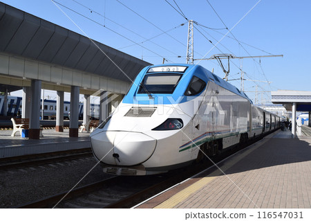 Uzbekistan's high-speed train (Afrasiab) 116547031