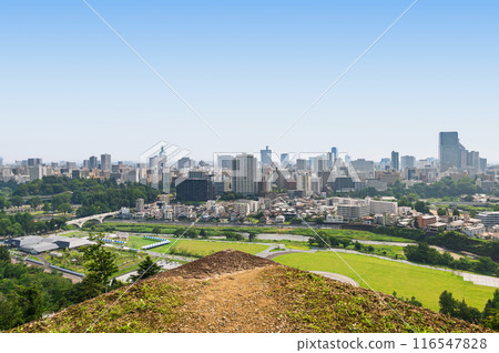 View of the city center from the ruins of Sendai Castle 116547828