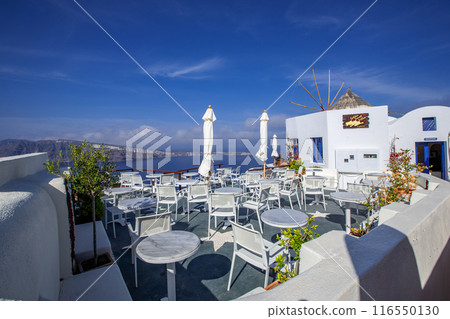 Santorini 116550130