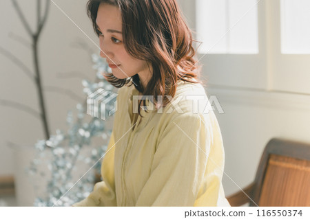 female, lady, woman 116550374