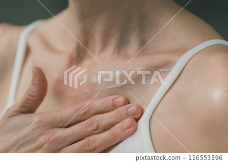女生 女孩 女性 116553596