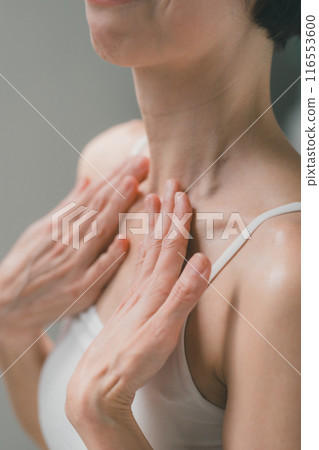 female, lady, woman 116553600