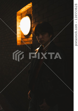 夜晚 夜晚時光 男人 116553628
