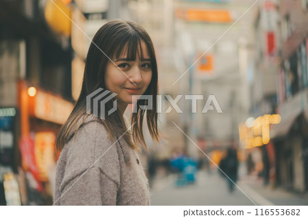 female, females, lady 116553682