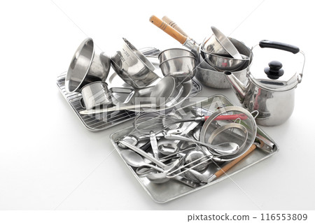Small household metal waste 116553809