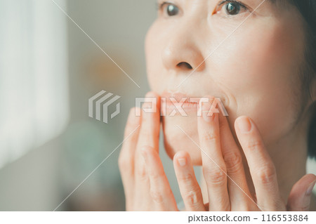 女生 女孩 女性 116553884