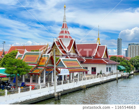 Hall of temple of Wat Nang Ratchaworawihan in Bangkok Thailand Hall of temple of Wat Nang Ratchaworawihan in Bangkok Thailand 116554663