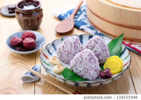 Everyone loves it♪ Yukari rice balls 116555046