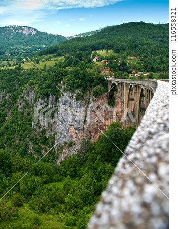 Durdevica Tara arc bridge in the mountains, North of Montenegro 116558321