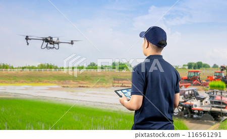 Agriculture technology with agricultural engineer work with drone fly above Agriculture technology with agricultural engineer work with drone fly above 116561291