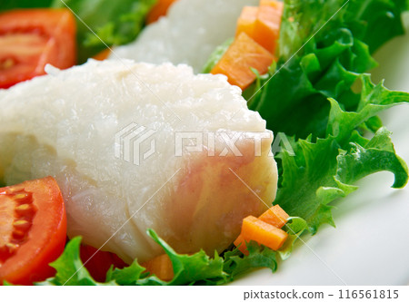 Seared cod salad 116561815