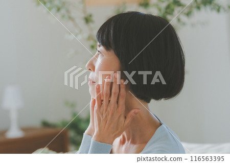 女生 女孩 女性 116563395
