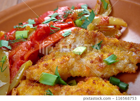 Filetto di rombo con verdurine 116568753