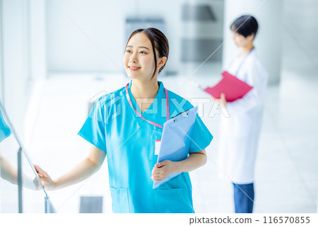 護士在醫院工作 116570855
