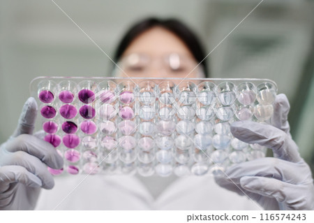 Glassware with liquid substances 116574243