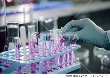 Holding sample of liquid substance 116574296