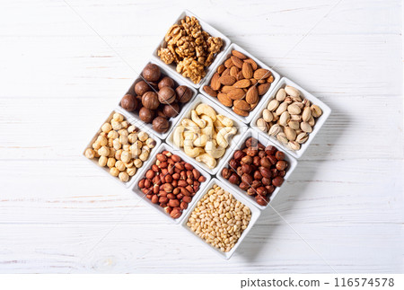 Mix of nuts in bowl . Food background Mix of nuts in bowl . Food background 116574578