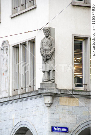 Scenic summer view of the Old Town architecture of Zurich 116574930