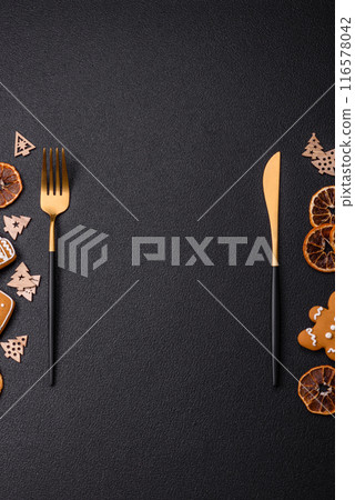 Copy space with Christmas decor elements of gingerbread Copy space with Christmas decor elements of gingerbread 116578042