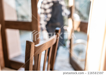 工作室裡的人 116581597