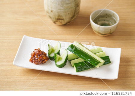 Moromi miso and sliced cucumber 116581754