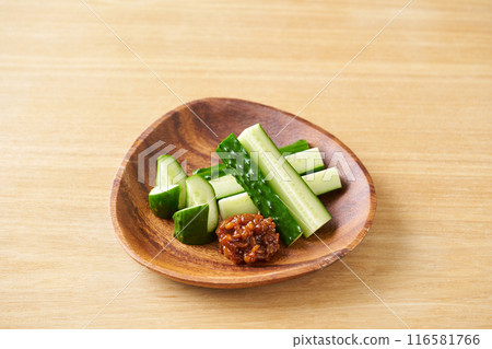 Moromi miso and sliced cucumber 116581766