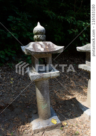 The tomb of the Matsudaira family, feudal lords of Matsue, Lord Fumai, Gesshoji 116583180