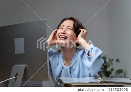 尖叫的女人商業黑暗 116585608