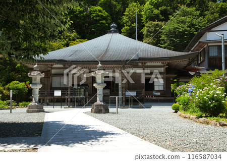 阿彌陀寺(正殿)【和歌山縣那智勝浦町】 阿彌陀寺(正殿)【和歌山縣那智勝浦町】 116587034