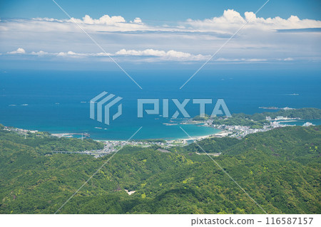Amidaji Temple (approach, Kumano Otorii Gate, one bell) [Nachikatsuura Town, Wakayama Prefecture] 116587157