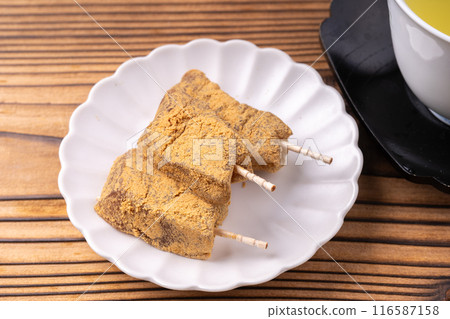 Kinaked bean curd refuse 116587158
