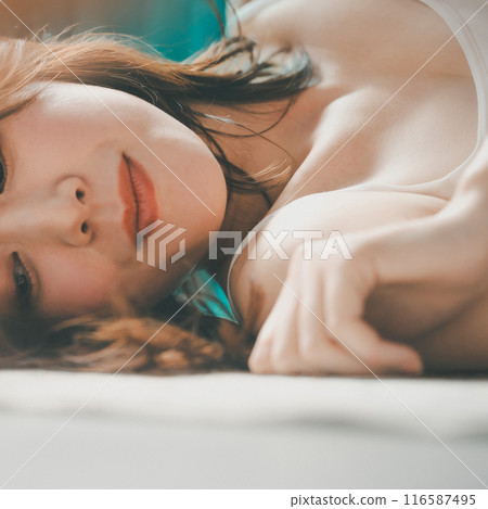女生 女孩 女性 116587495