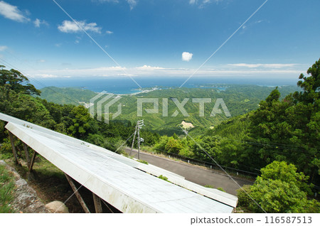 View of Nachi Bay from Amidaji Temple [Nachikatsuura Town, Wakayama Prefecture] 116587513