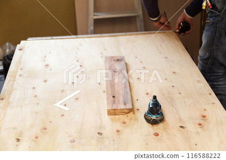 Interior construction 116588222