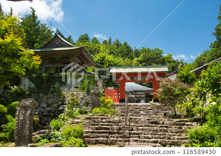 阿彌陀寺（熊野大鳥居、鐘樓、引道）[和歌山縣那智勝浦町] 116589430