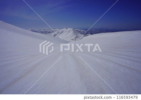 Snowy fields of Mt. Gassan in winter and Mt. Yudono 116593479