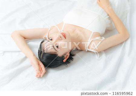 婦女的美麗形象護膚化妝品 婦女的美麗形象護膚化妝品 116595962