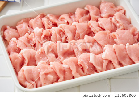 Raw pork (for shabu-shabu) 116602800