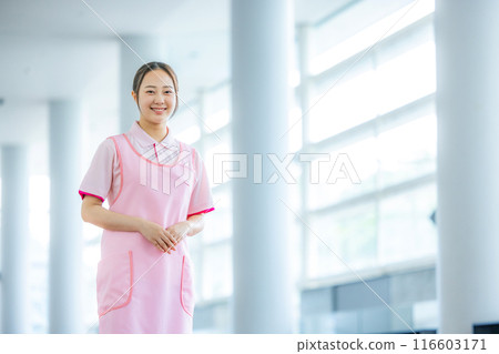 一個年輕的照顧者 116603171