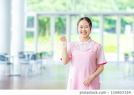 Caregiver's young lady Caregiver's young lady 116603184