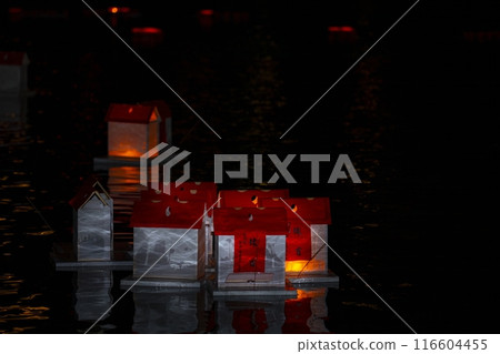 中國鬼節，普渡，賈什儀式，普渡旗幟，中元節，台灣，中國鬼節，普渡，台灣， 116604455