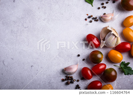 Assortment of different cherry tomatoes Assortment of different cherry tomatoes 116604764