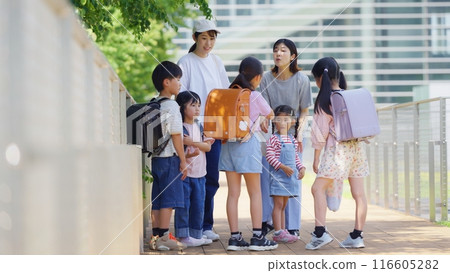 小學出勤團隊形象 116605282