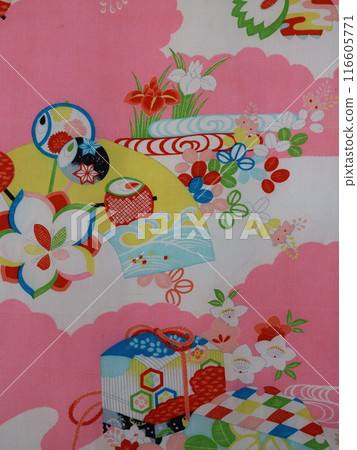 帶有傳統圖案的古董和服布料 116605771